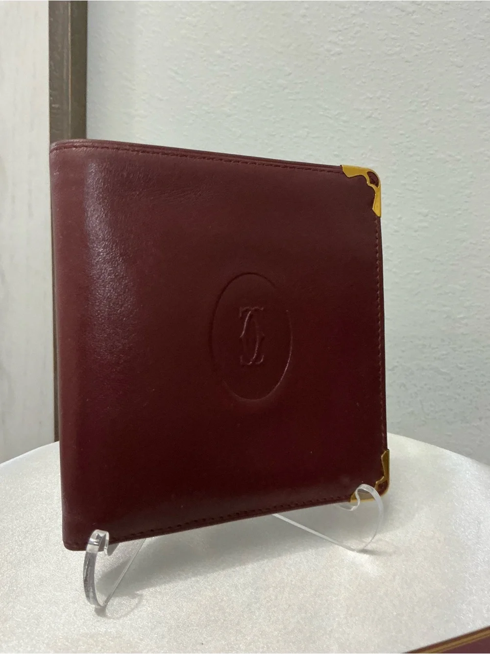 Preowned Vintage Cartier Burgundy Leather Bifold Wallet with 2 COAs
